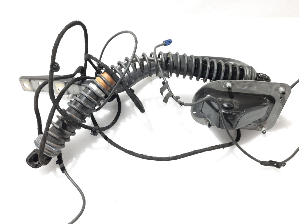 7 series. Петля крышки багажника левая BMW 7 2012 41627189257 BMW 7