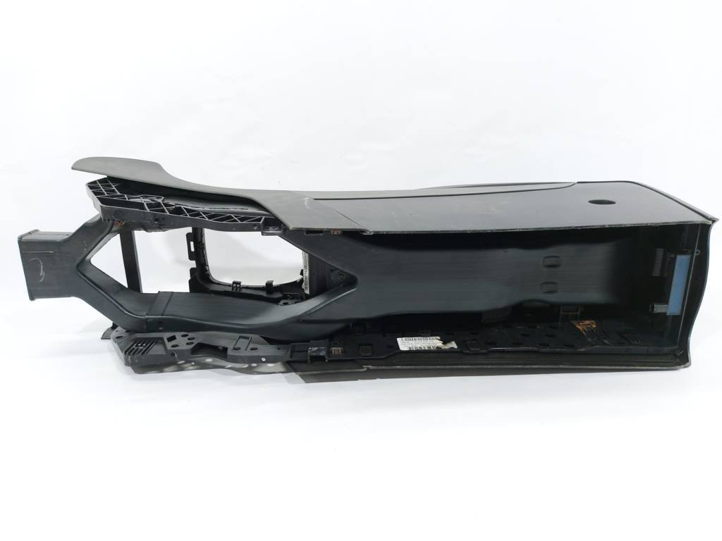 Regal Консоль центральна Buick Regal 2012-2017 22742366 Buick Regal 7