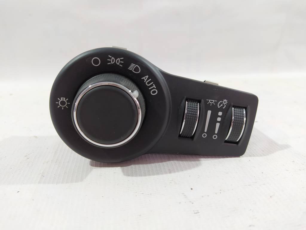 200. Вимикач світла Chrysler 200 2015-2017 68156005AB Chrysler 200