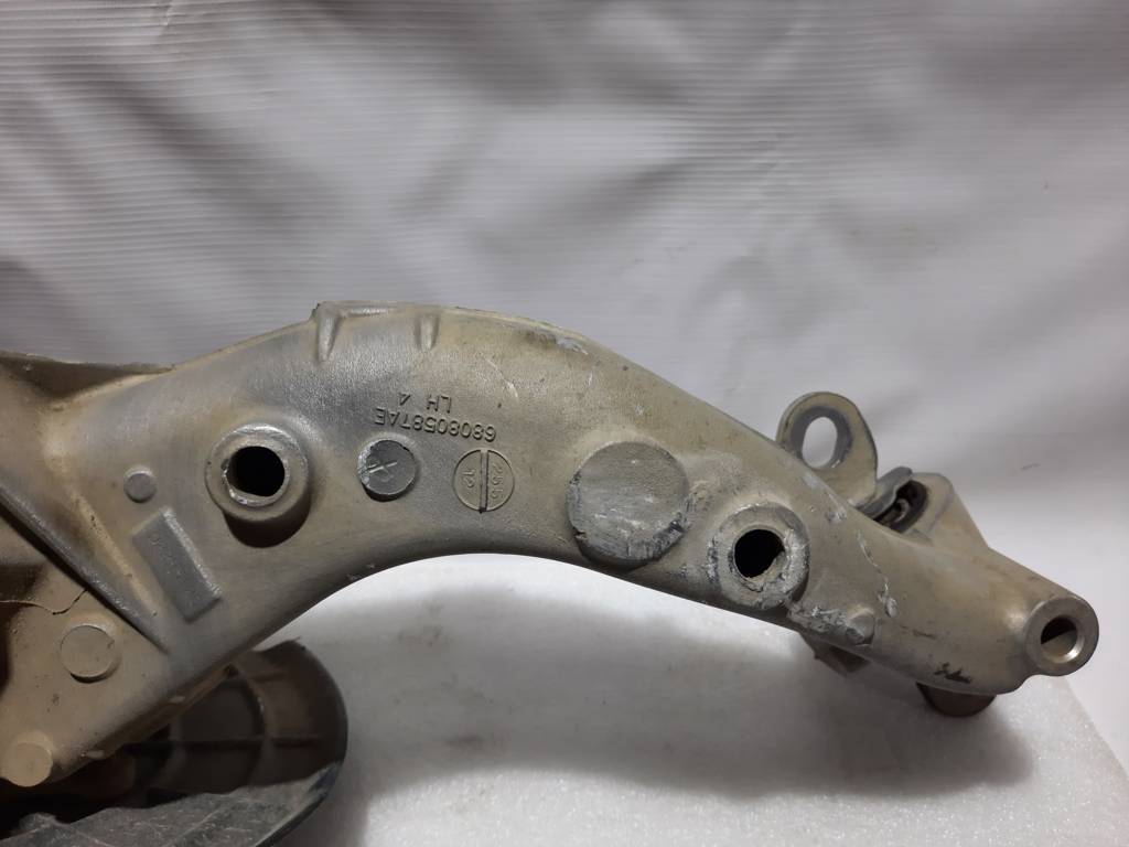 Dart Поворотный кулак задний левый Dodge Dart 2013-2019 68204867AC Dodge Dart 45