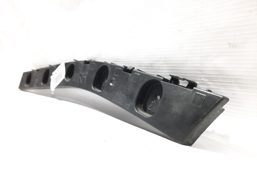 Impala Кріплення бампера заднього праве Chevrolet Impala 2014-2020 23145892 Chevrolet Impala 2