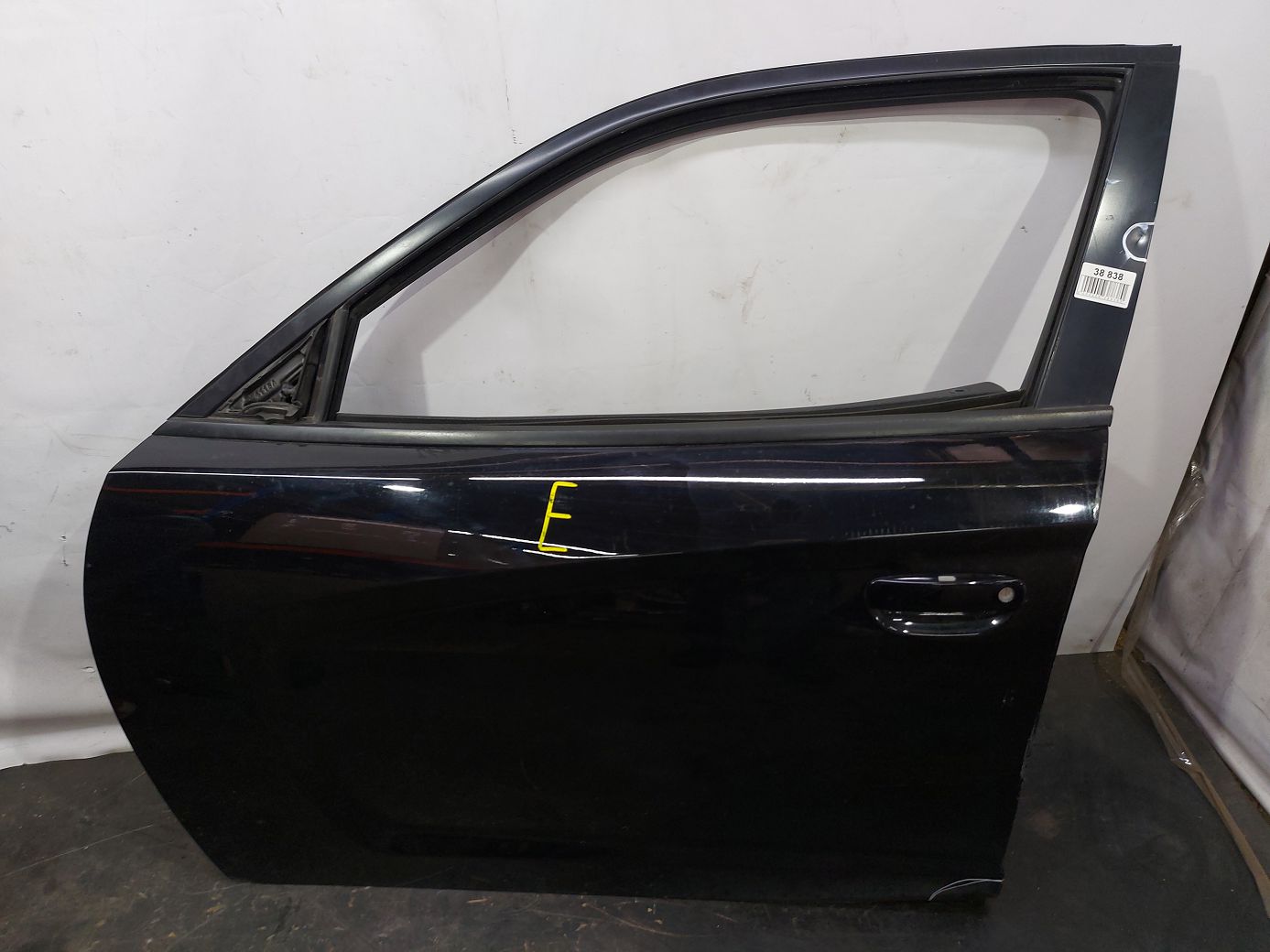 Charger. Двері передні ліві Dodge Charger 2011-2014 68089371AB Dodge Charger