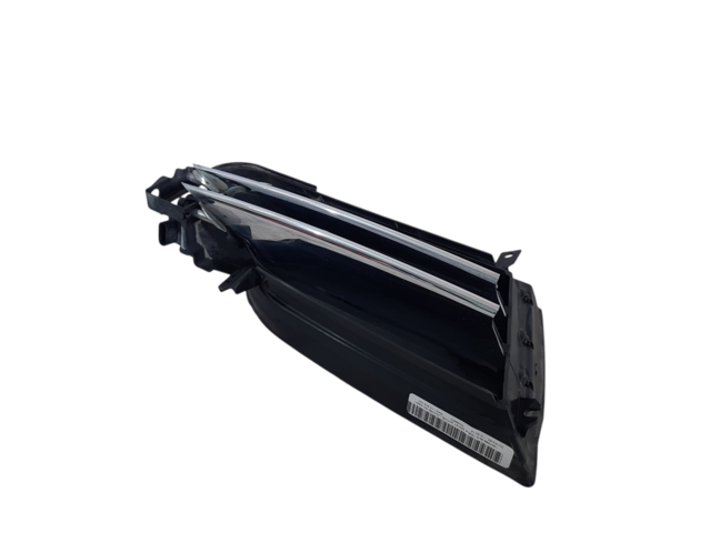 Model s Люверса переднего бампера правая Tesla Model S 2012-2016 100726900-D Tesla Model S 4