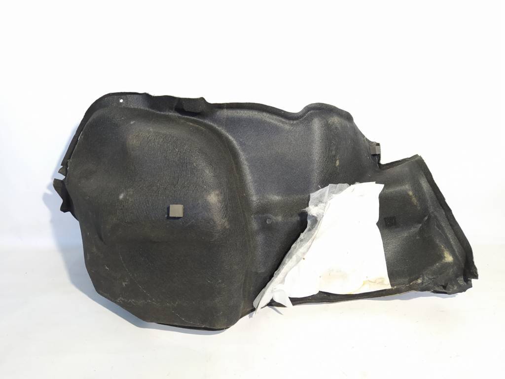 Camry Обшивка багажника права Toyota Camry 2015-2017 6472106330C0 Toyota Camry 6