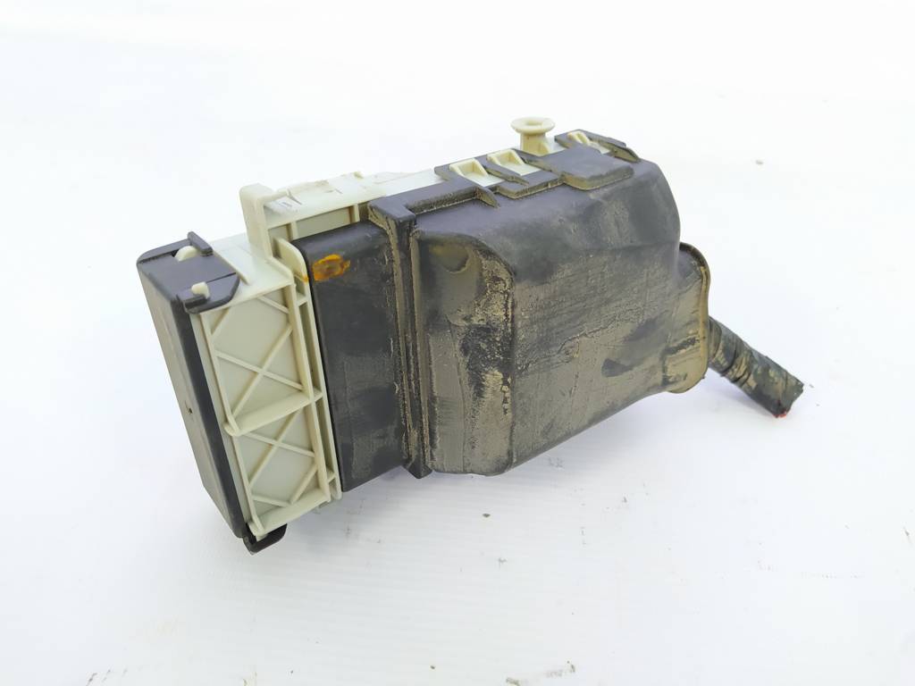 Malibu Блок предохранителей салона Chevrolet Malibu 2013-2016 13222786 Chevrolet Malibu 2