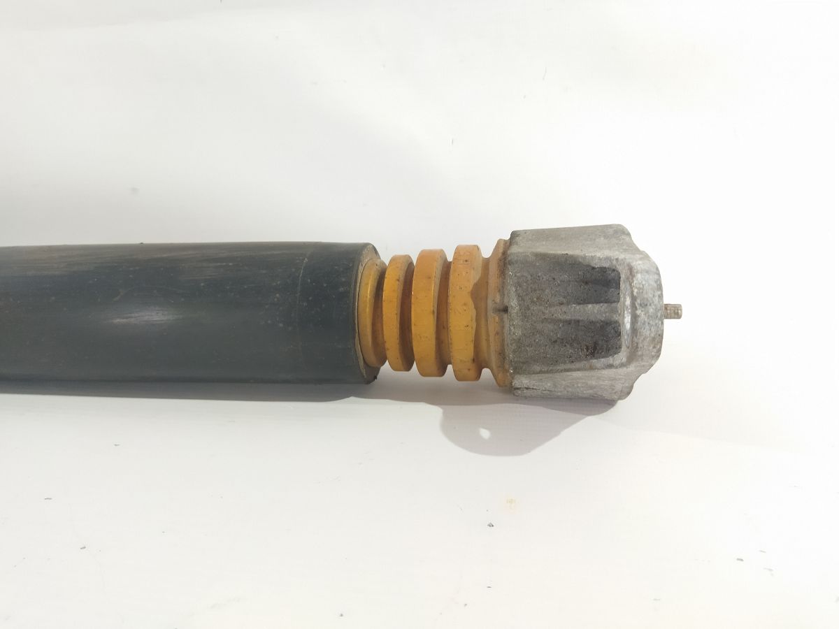 6 Амортизатор задній лівий/правий Mazda 6 2013-2017 GJR928910P Mazda 6 3