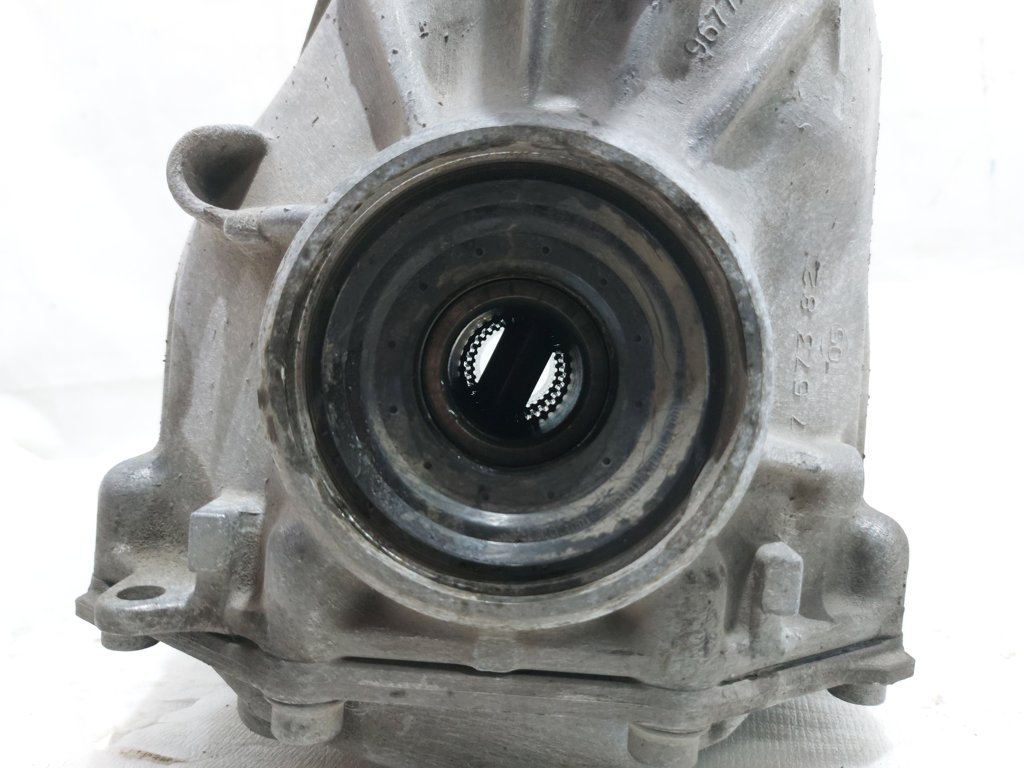 7 series Редуктор BMW 7 2009-2012 33107577097 BMW 7 6