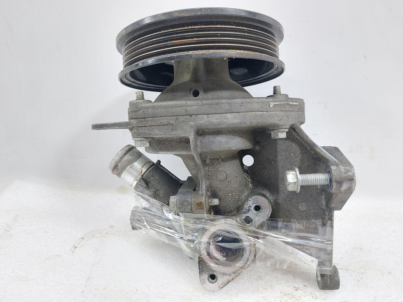 Ats Помпа системи охолодження Cadillac ATS 2013-2019 25201450 Cadillac ATS 2 Ats Помпа системи охолодження Cadillac ATS 2013-2019 25201450 Cadillac ATS 2