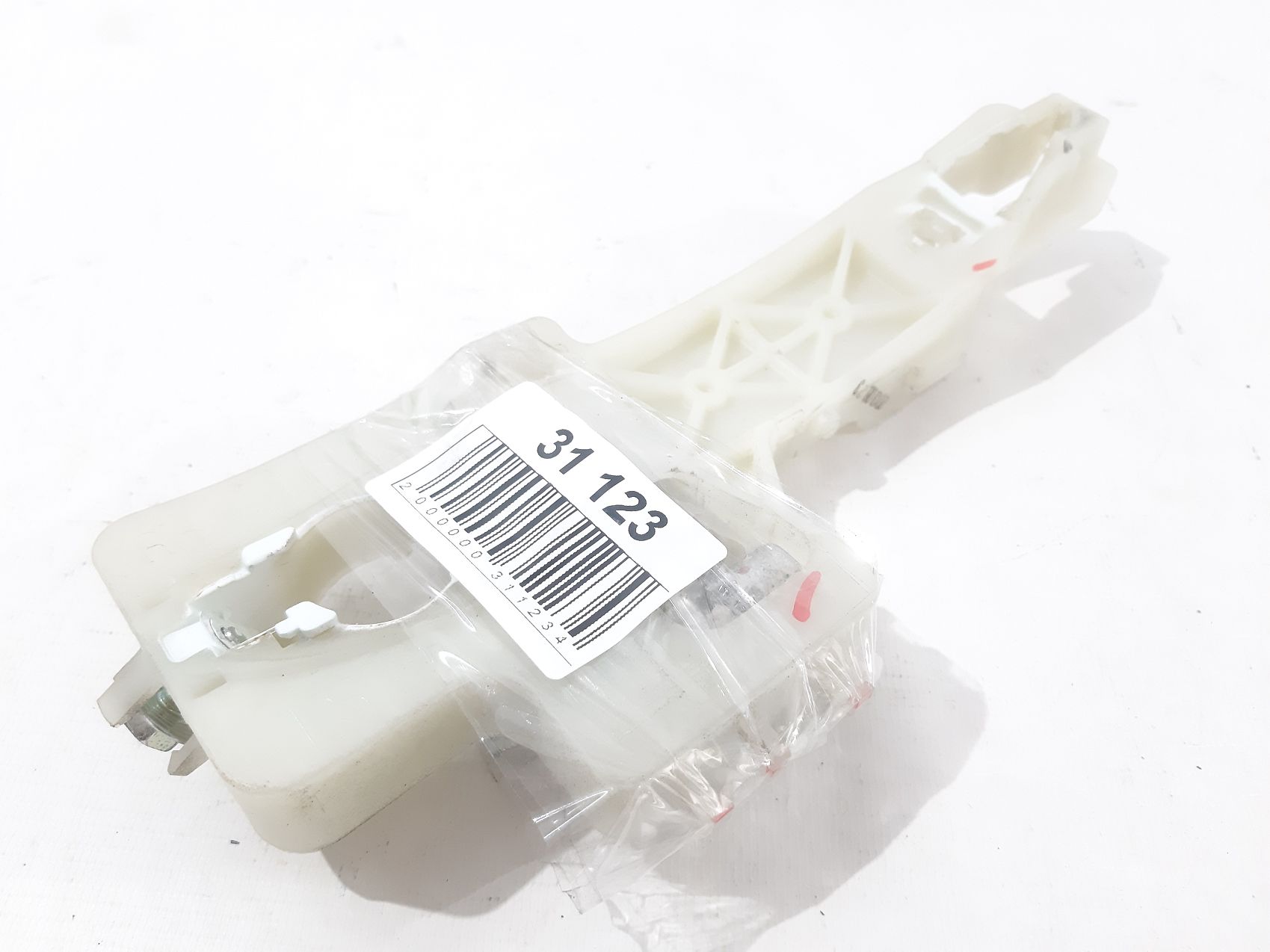 Veloster Кронштейн ручки дверей передньої правої Hyundai Veloster 2012-2016 826652V000 Hyundai Veloster 4