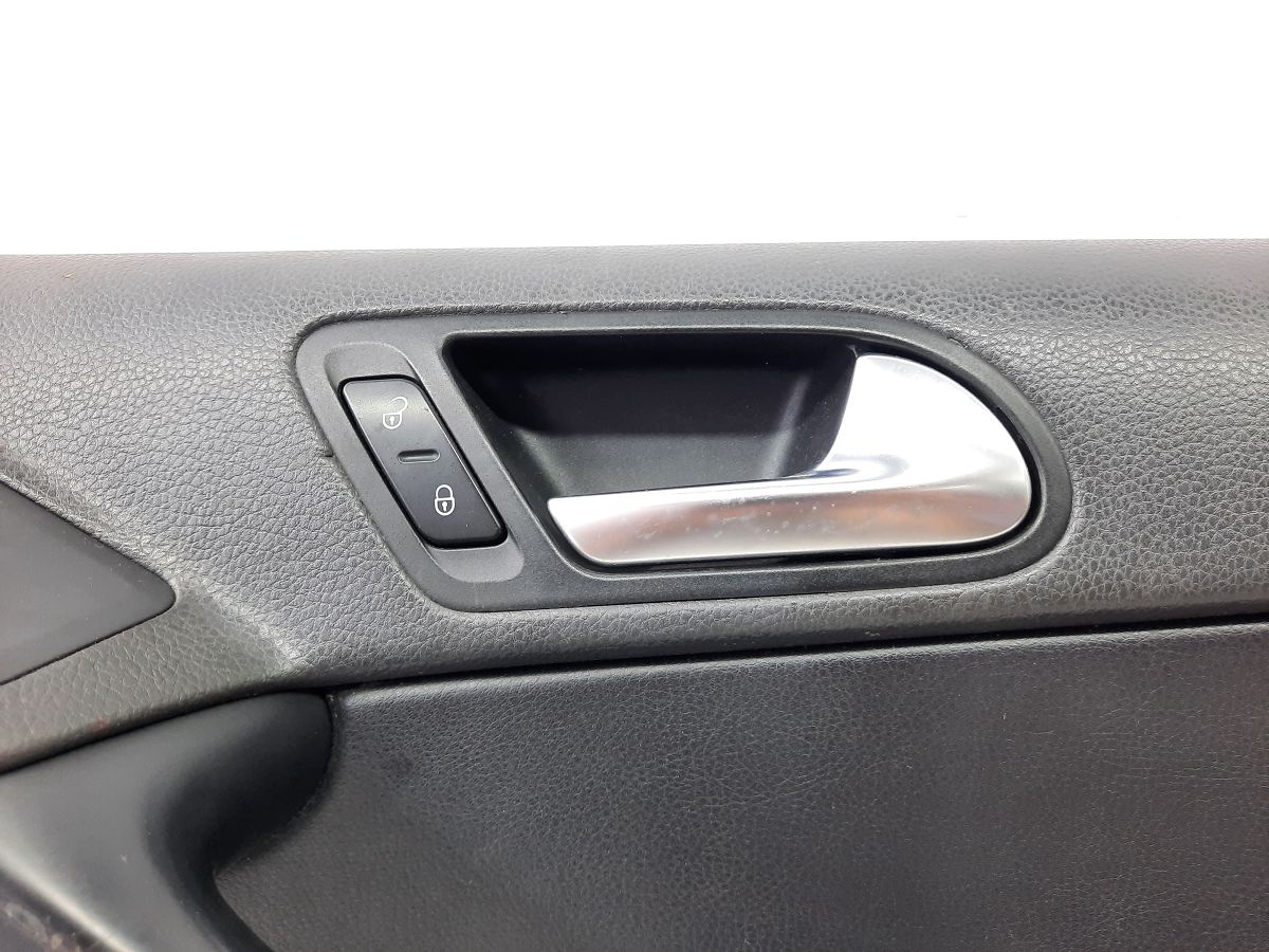 Tiguan Карта двери передней правой Volkswagen Tiguan 2009-2017 5N0867012CXNJ Volkswagen Tiguan 3 Tiguan Карта двери передней правой Volkswagen Tiguan 2009-2017 5N0867012CXNJ Volkswagen Tiguan 3