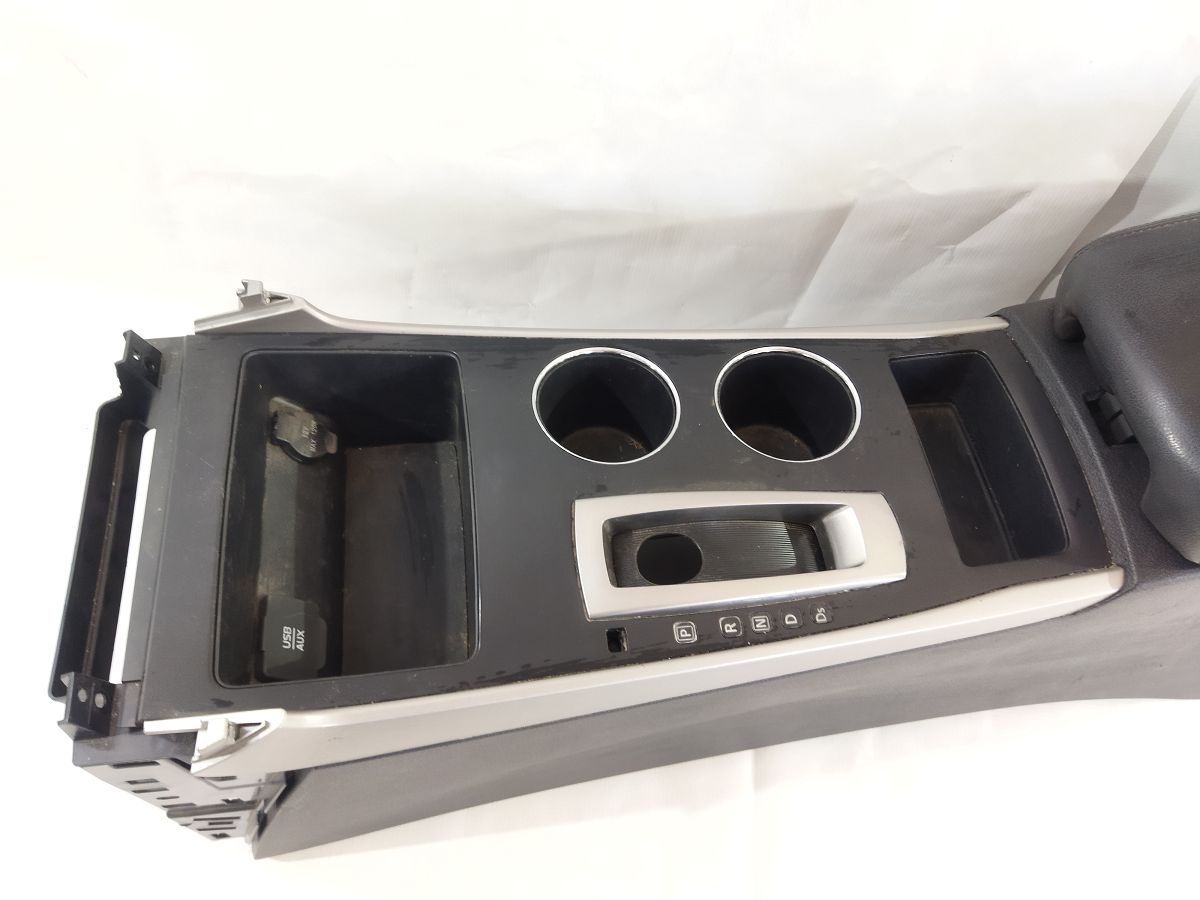 Altima Центральная консоль Nissan Altima 2015 969113TA1A Nissan Altima 4