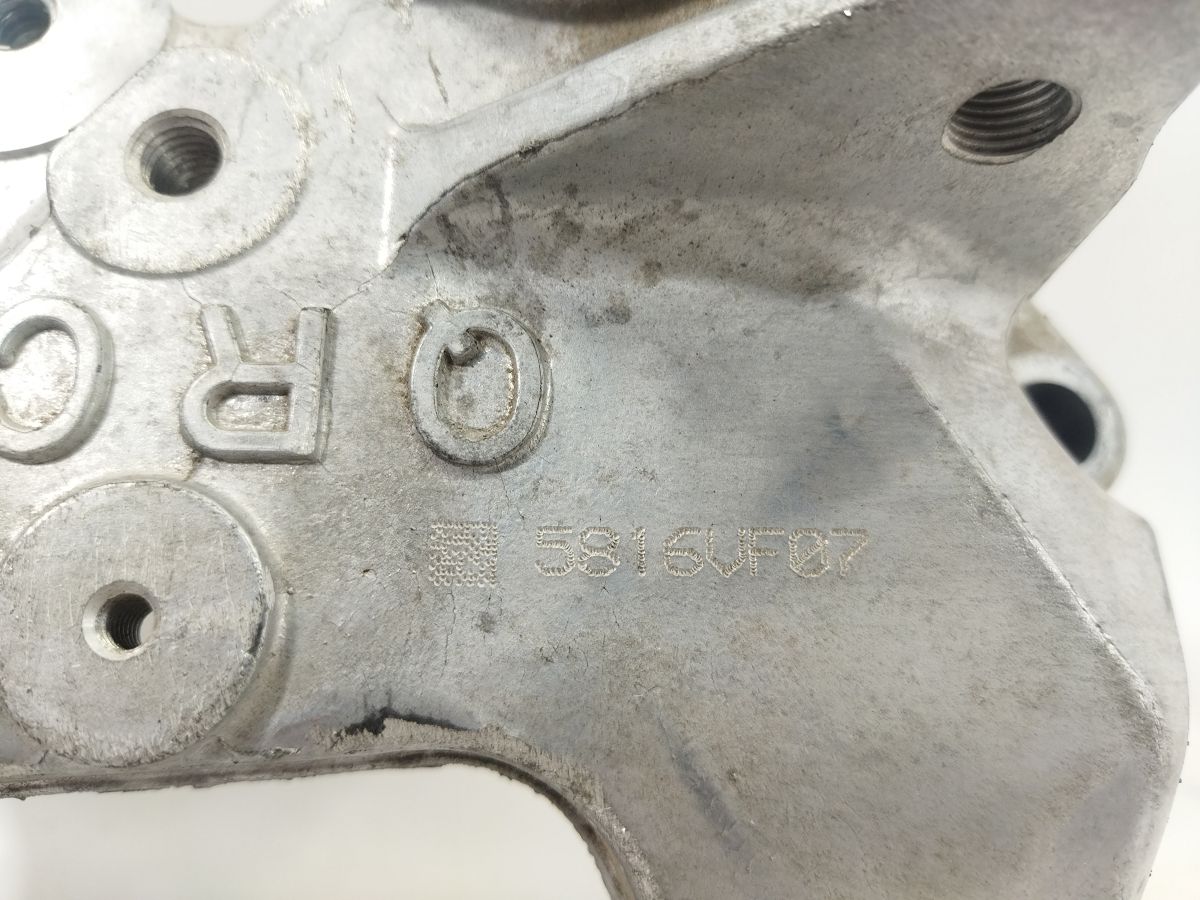 Rogue Кронштейн подушки двигуна правої Nissan Rogue 2014-2020 112314BA0B Nissan Rogue 4