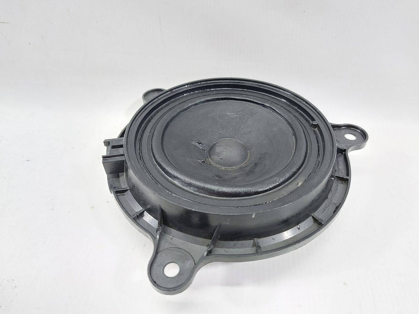 3. Динамик двери задней левой/правой Mazda 3 2014-2018 GHR166960 Mazda 3