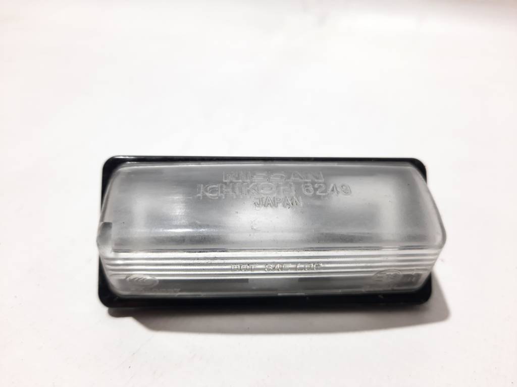 Altima Ліхтар підсвічування номера лівий/правий Nissan Altima 2008-2020 265108991B Nissan Altima 7