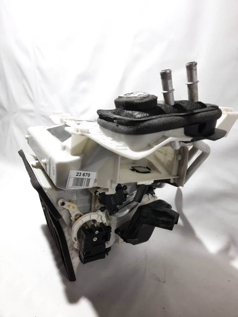 6 Піч салону Mazda 6 2014-2015 GHR961130D Mazda 6 3