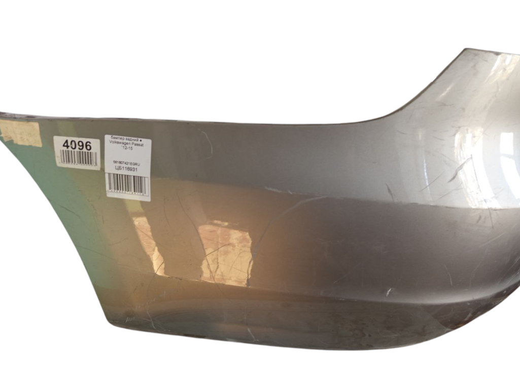 Passat Бампер задній (дефект) Volkswagen Passat 2012-2015 561807421EGRU Volkswagen Passat 2