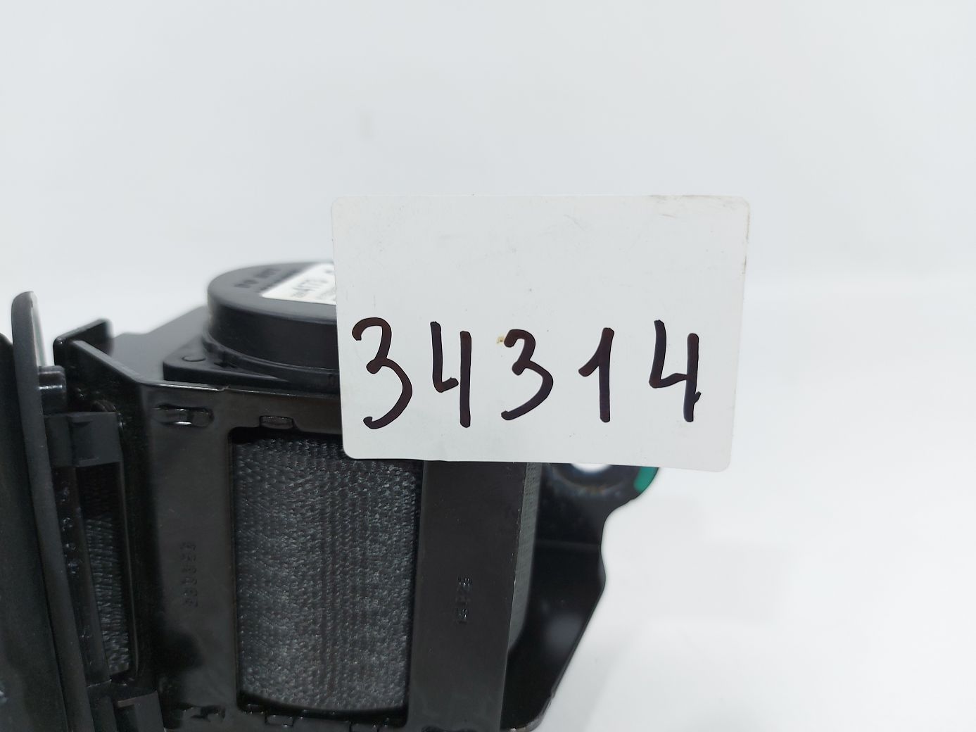 Ats Ремінь безпеки задній центральний Cadillac ATS 2013-2018 19260990 Cadillac ATS 11