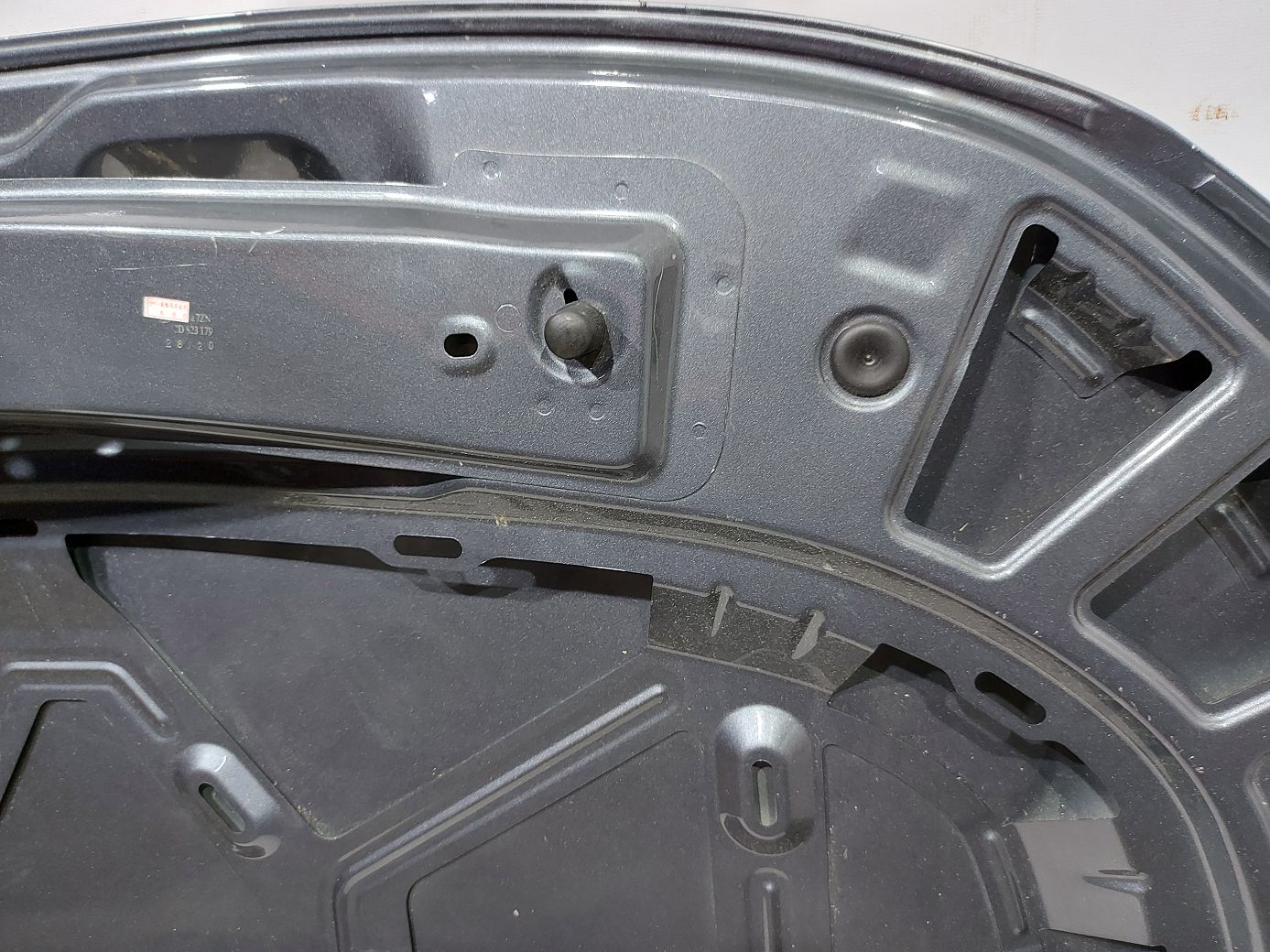 Капоти Капот Volkswagen 12D823031 Volkswagen ID.6 14