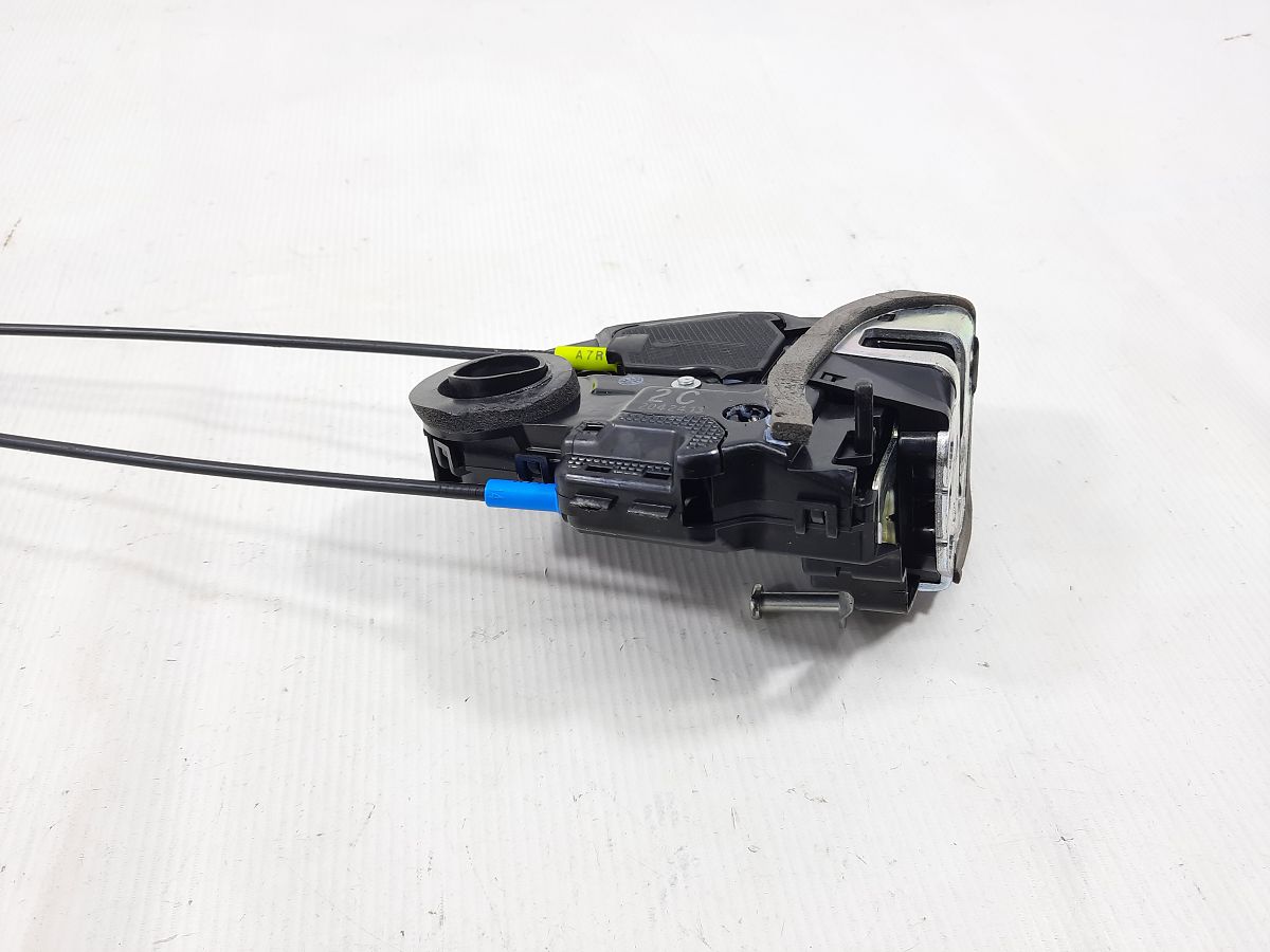 Prius Замок двери задней правой Toyota Prius 2012-2019 6905042021 Toyota Prius 5