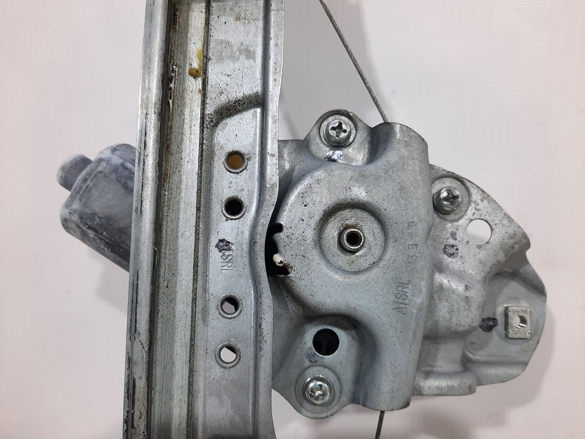 Ats Склопідйомник двері задньої лівої Cadillac ATS 2013-2018 22914588 Cadillac ATS 7 Ats Склопідйомник двері задньої лівої Cadillac ATS 2013-2018 22914588 Cadillac ATS 7