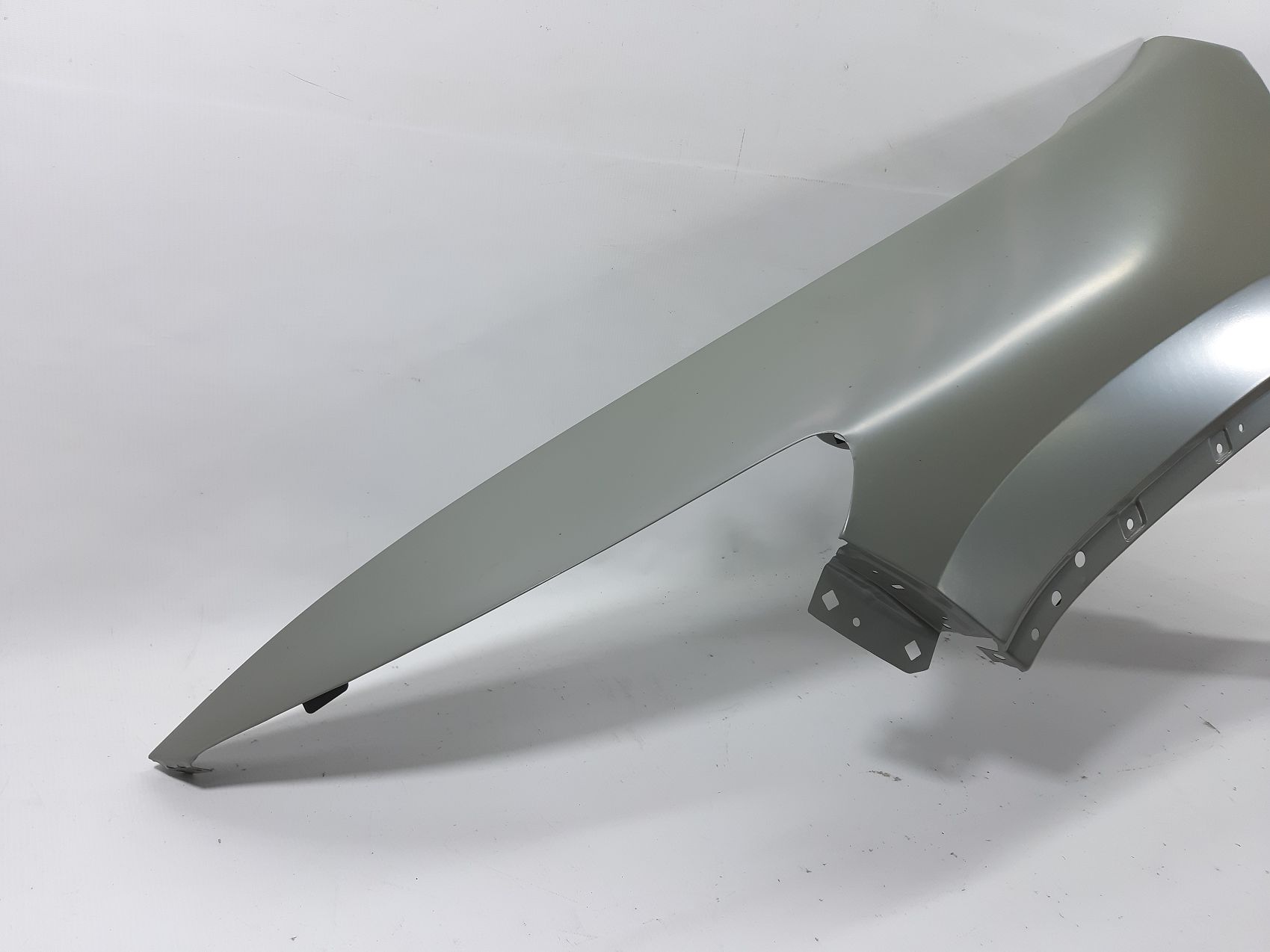 Крила Крило ліве Jeep Cherokee KL 2014-2018 68103309AF 2