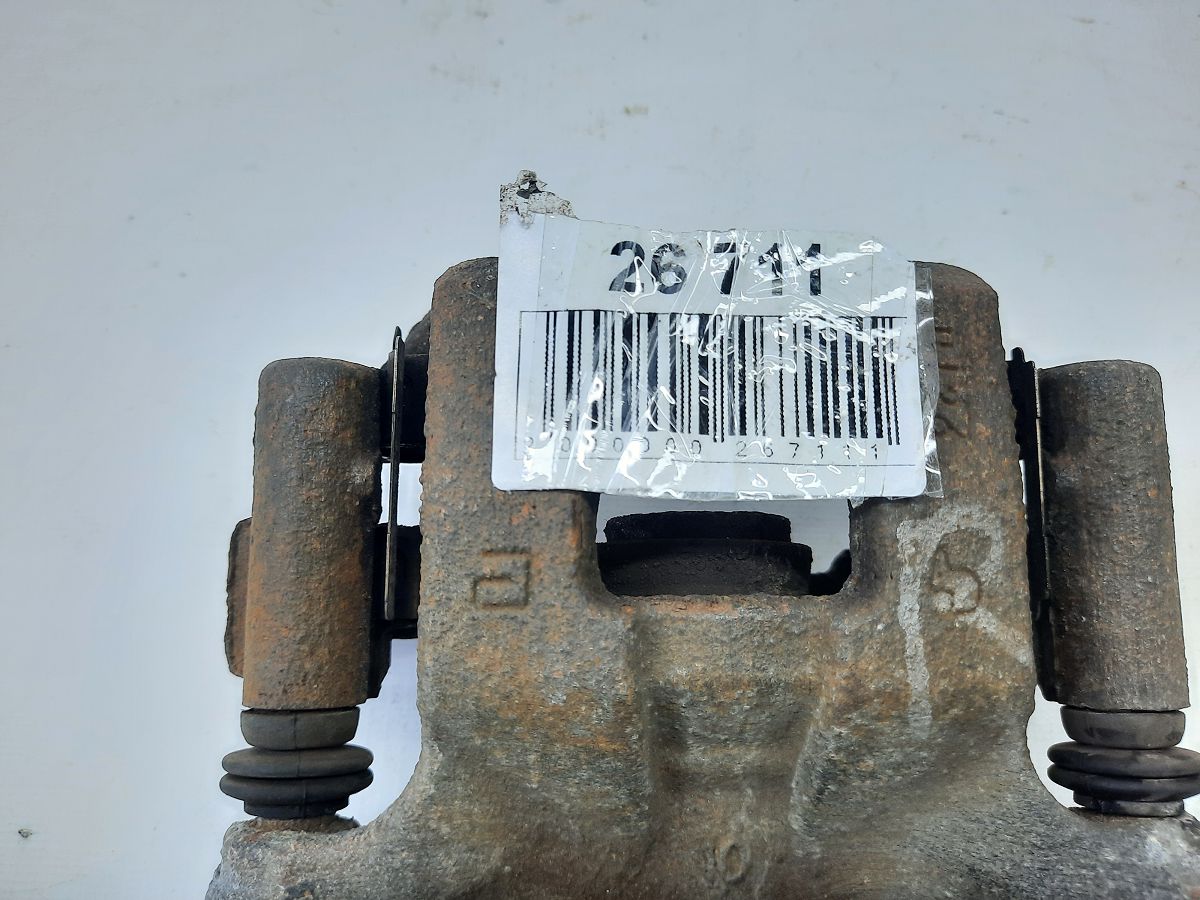 Altima Суппорт тормозной задний правый Nissan Altima 2013-2020 440016CA0D Nissan Altima 5