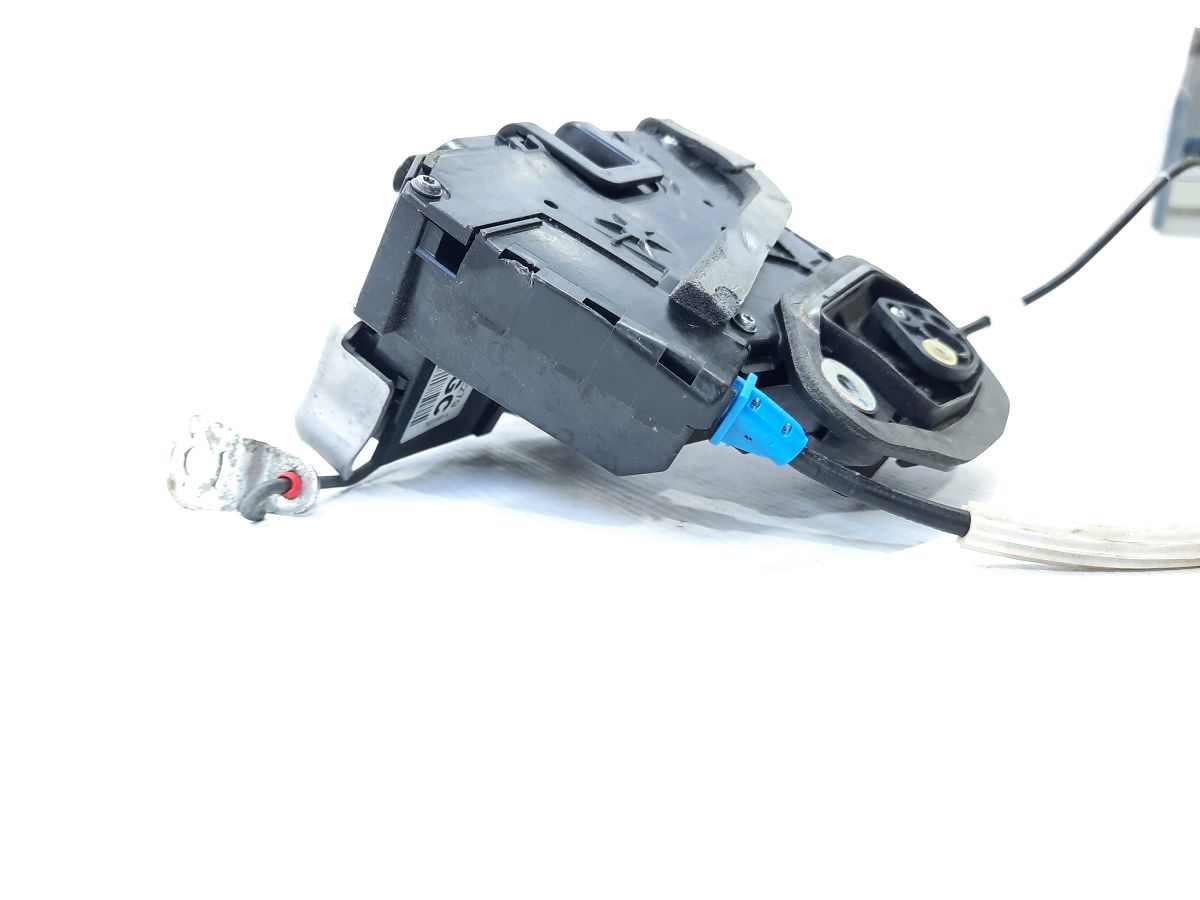 Ats Замок двері передньої лівої Cadillac ATS 2015-2019 13598359 Cadillac ATS 7