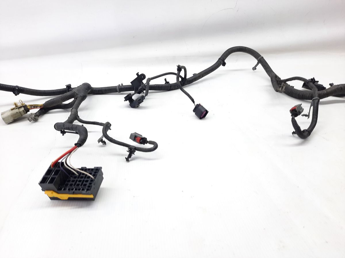 Ats Проводка телевизора Cadillac ATS 2014 228151009 Cadillac ATS 5