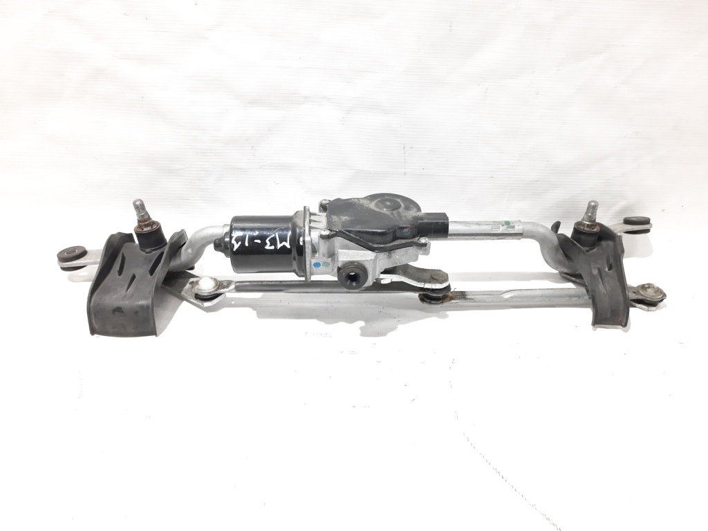 3 Механізм склоочисника Mazda 3 2014-2018 BHS267360A Mazda 3 4