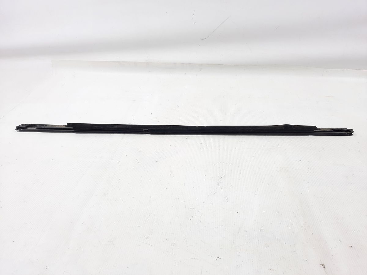 Dart Ущільнювальна гумка скла двері задньої лівої зовнішня Dodge Dart 2013-2016 68085083AD Dodge Dart 2