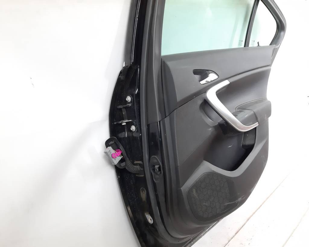 Regal Дверь задняя правая в сборе Buick Regal 2011-2017 13469927 Buick Regal 6