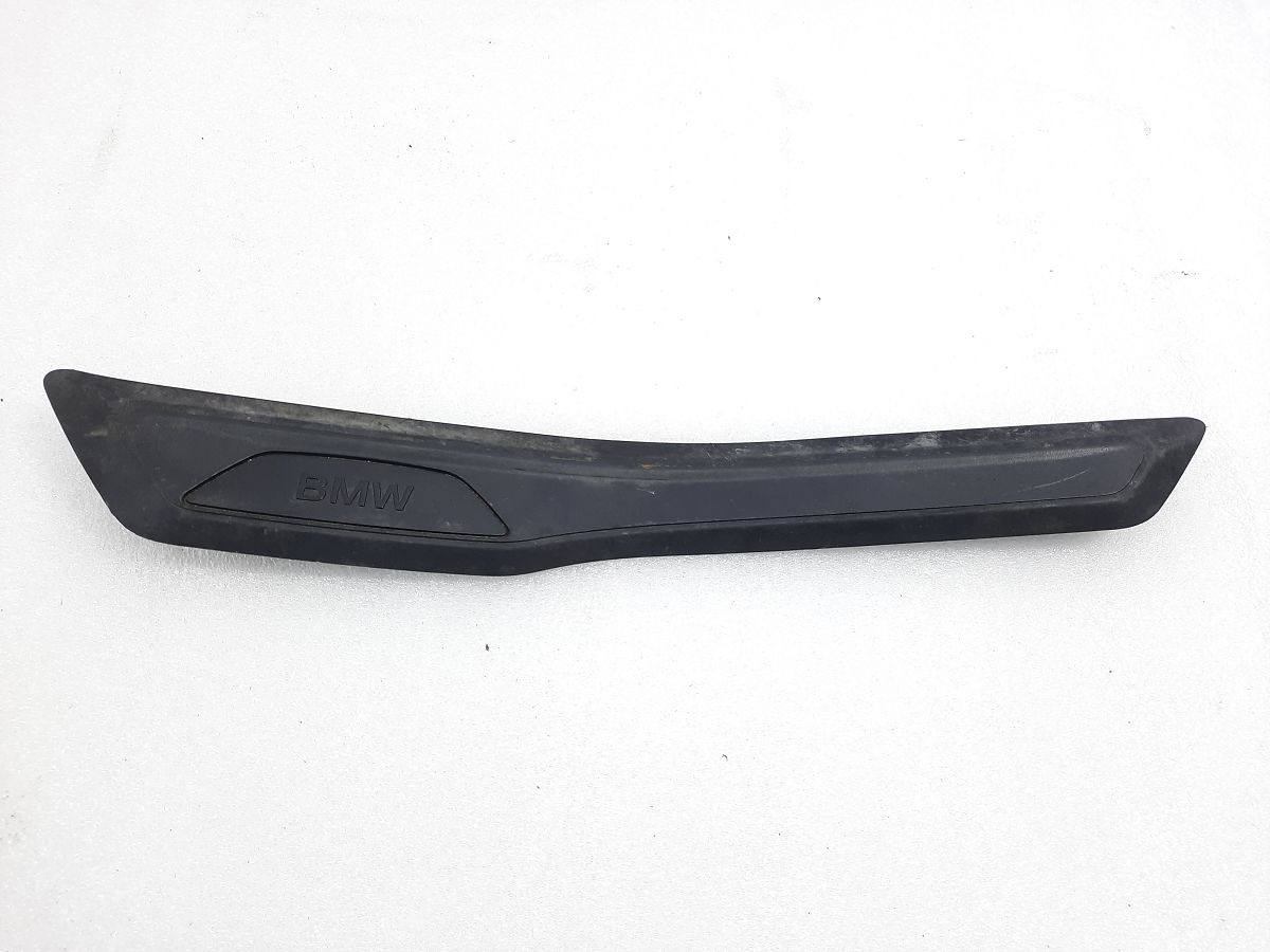 328i xdrive. Накладка заднього порогу ліва BMW 328i xDrive 2013-2016 51477263313 BMW 328i xDrive