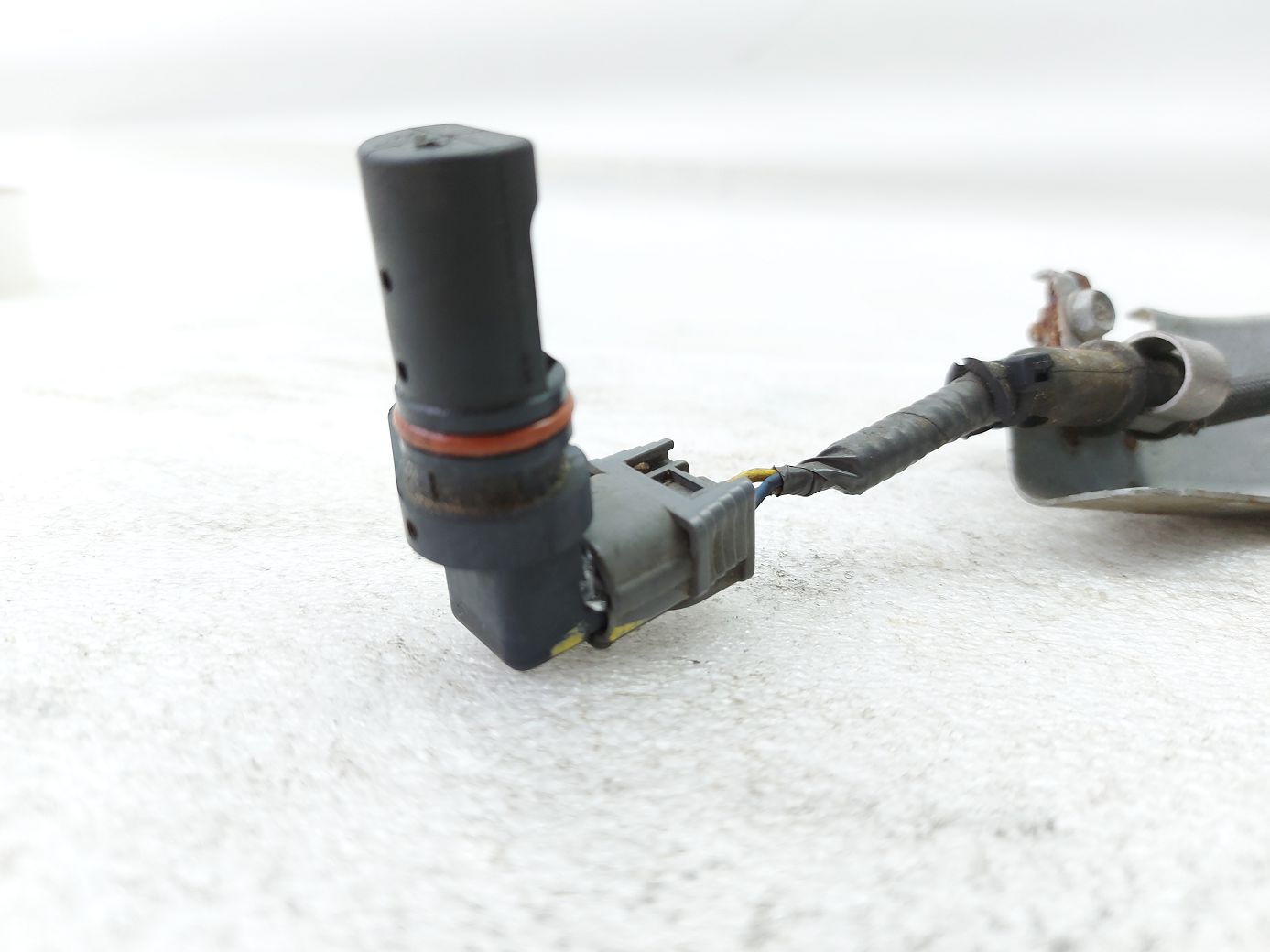 Insight Датчик коленвала с проводом Honda Insight 2010-2014 37500RB0006 Honda Insight 4