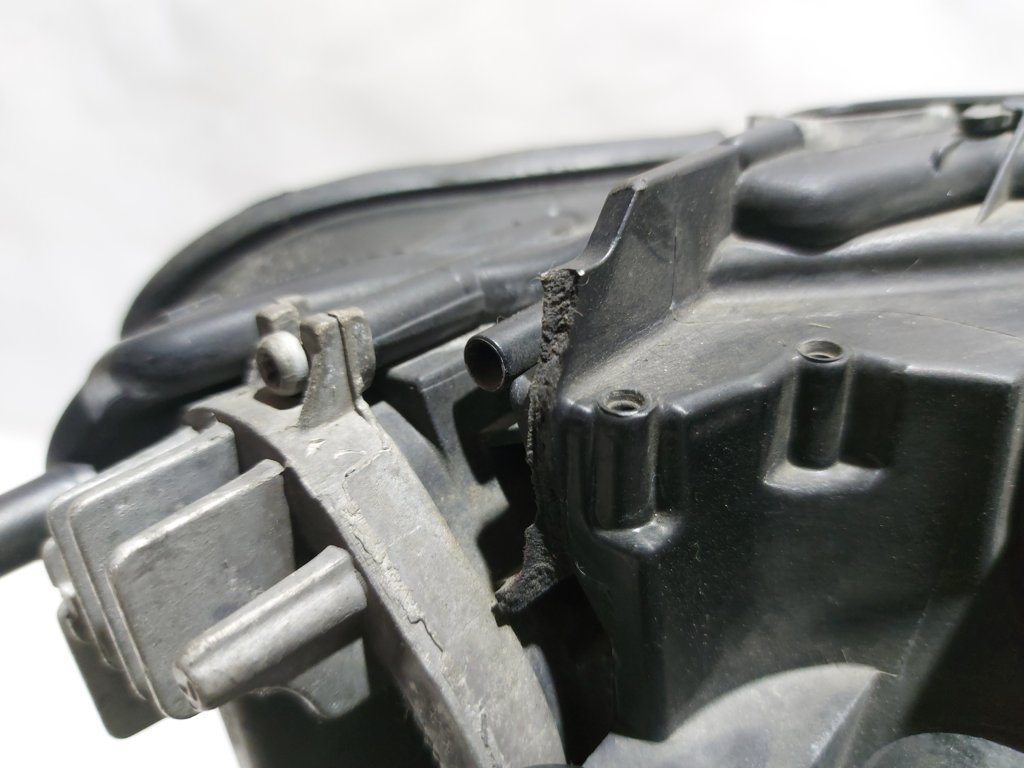 7 series Фара передня ліва BMW 7 2009-2012 63117228423 BMW 7 12