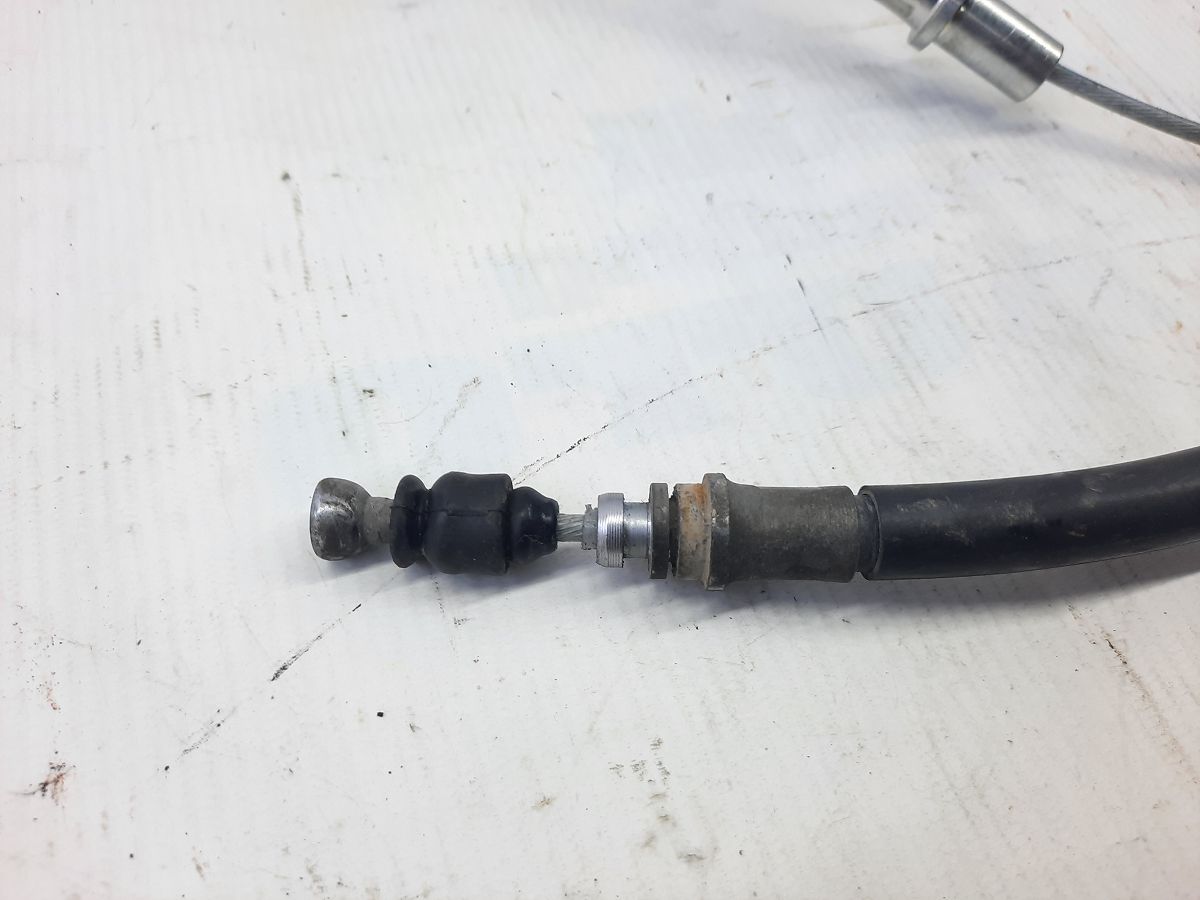 Trax Трос стояночного тормоза левый/правый Chevrolet Trax 2015-2017 42472906 Chevrolet Trax 3