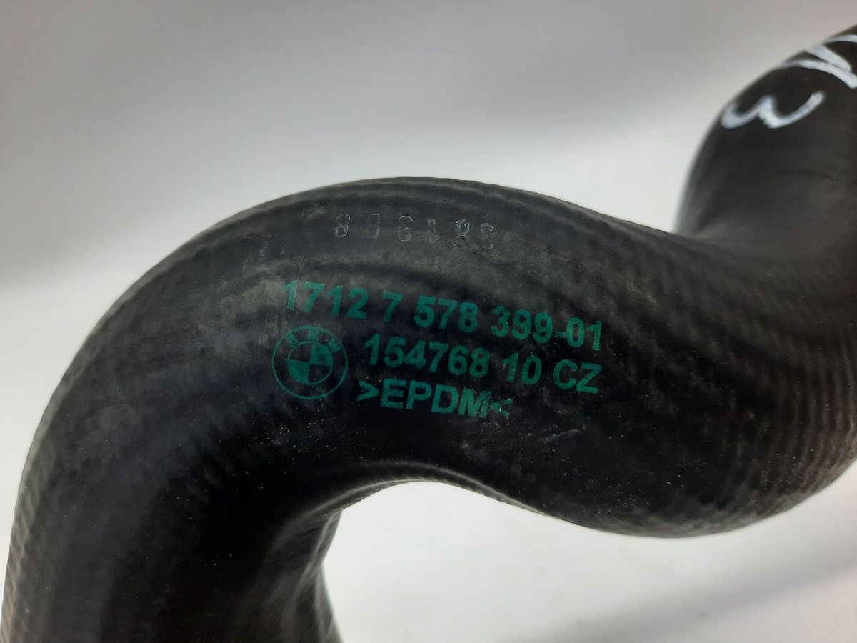 5 series Патрубок радиатора верхний BMW 5 series 2011 17127578399 BMW 5 series 5