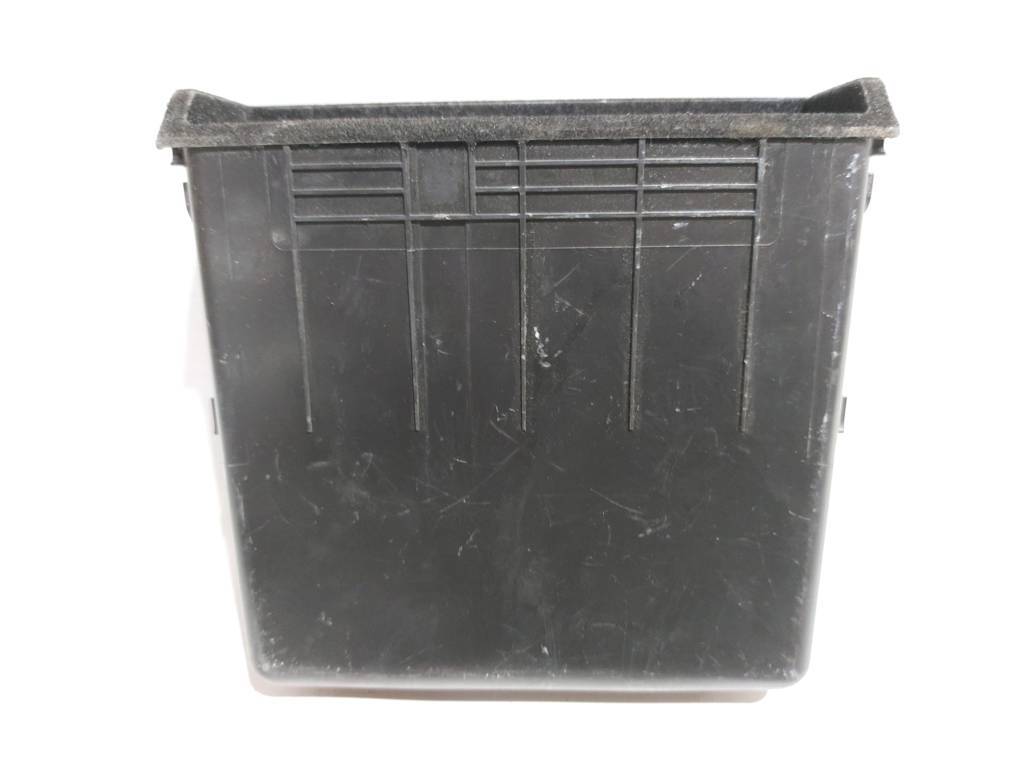 Ats Вставка в бардачок Cadillac ATS 2013-2019 22868785 Cadillac ATS 3 Ats Вставка в бардачок Cadillac ATS 2013-2019 22868785 Cadillac ATS 3