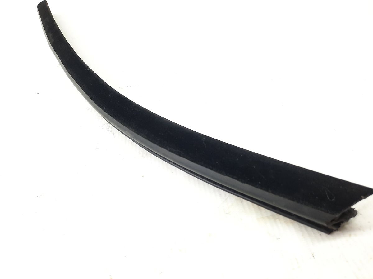 Journey Уплотнитель стекла внутренний двери задней левой Dodge Journey 2009-2020 5076877AC Dodge Journey 5