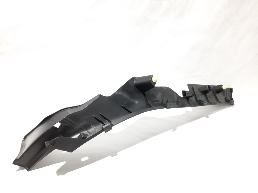 6 Обшивка спинки заднего ряда сидений правая Mazda 6 2014-2019 GHK168760B02 Mazda 6 6