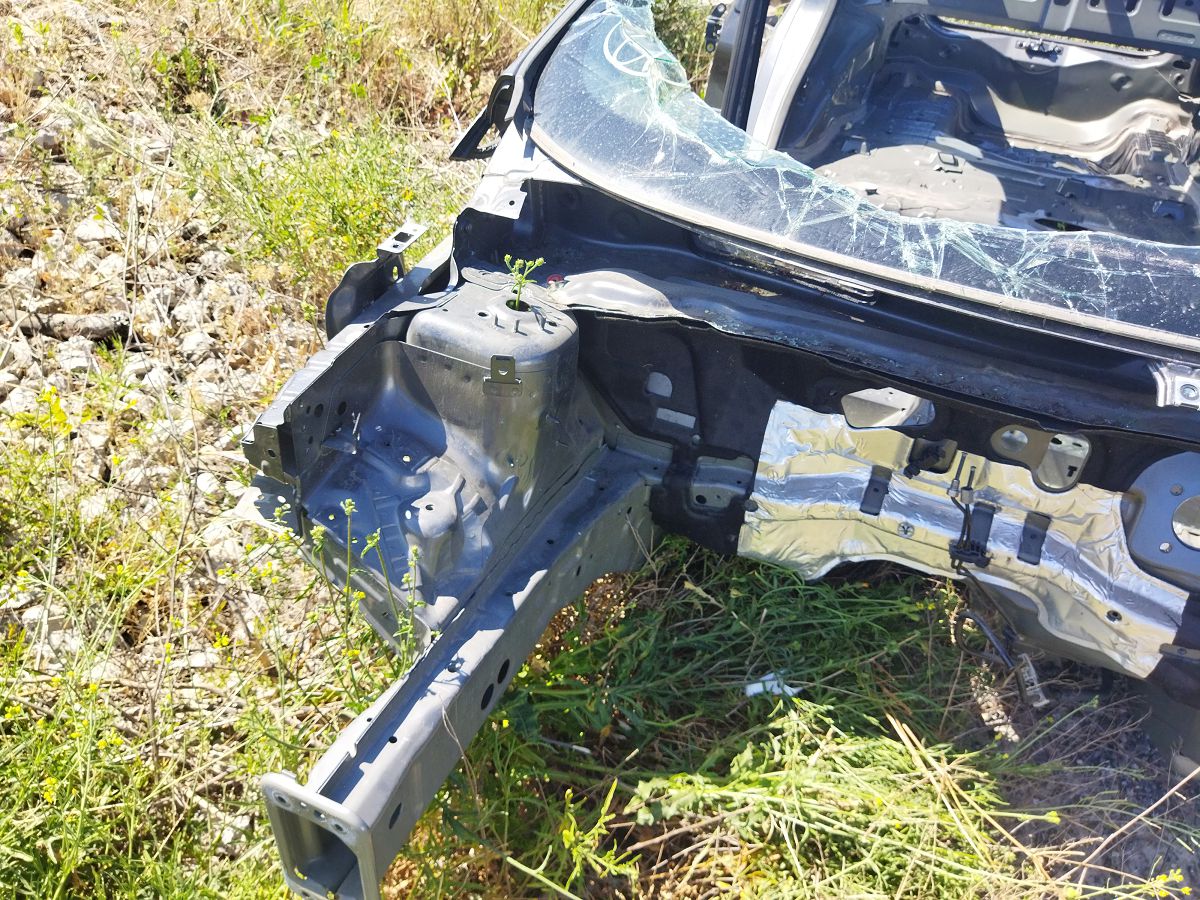 Fiesta Кузов голий (можна різати) Ford Fiesta 2011-2019 G2BZ5427840A Ford Fiesta 3