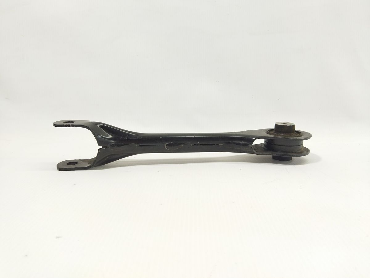 Model 3. Важіль задній лівий/правий верхній поздовжній Tesla Model 3 2020-2024 104442700C Tesla Model 3