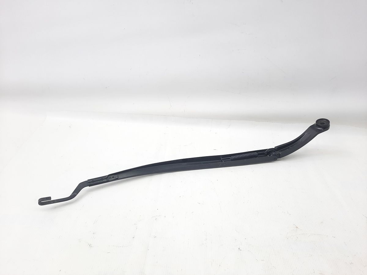 Dart Рычаг стеклоочистителя правый Dodge Dart 2013-2019 68156264AA Dodge Dart 2