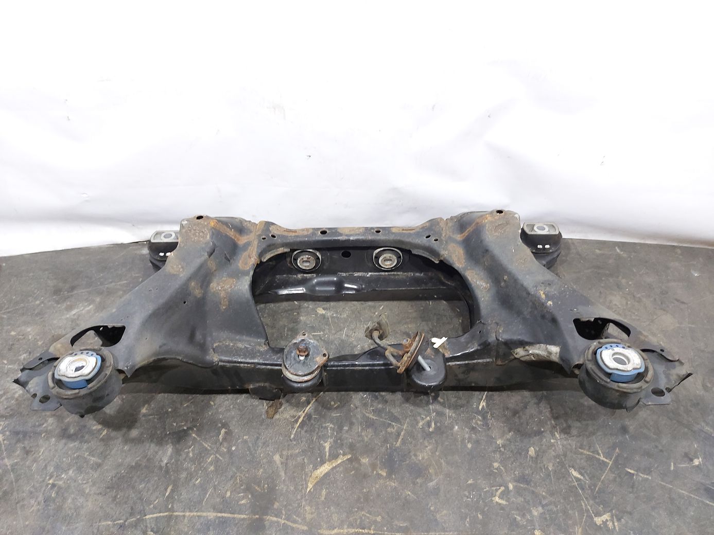 Xf Підрамник задній Jaguar XF 2012-2015 C2Z13130 Jaguar XF 4 Xf Підрамник задній Jaguar XF 2012-2015 C2Z13130 Jaguar XF 4