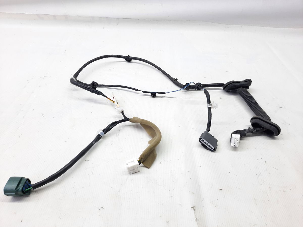 Altima. Проводка дверей задньої лівої Nissan Altima 2013-2018 241273TA0A Nissan Altima