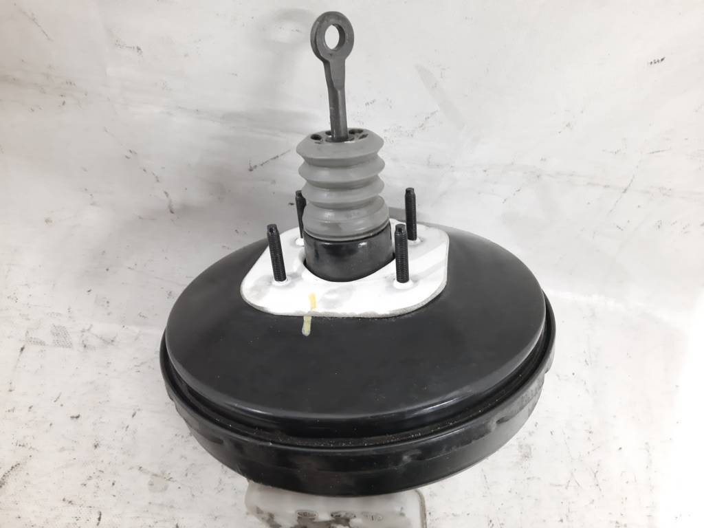 Patriot Головний гальмівний циліндр Jeep Patriot 2007-2017 5175098AB Jeep Patriot 5