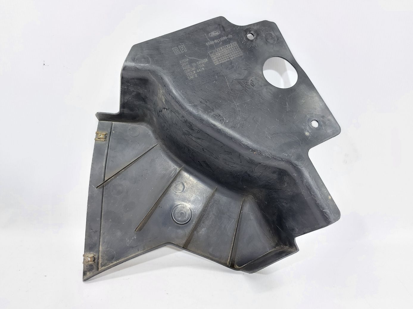 Edge Пыльник бампера заднего правый Ford Edge 2015-2018 FT4Z5811778D Ford Edge 2