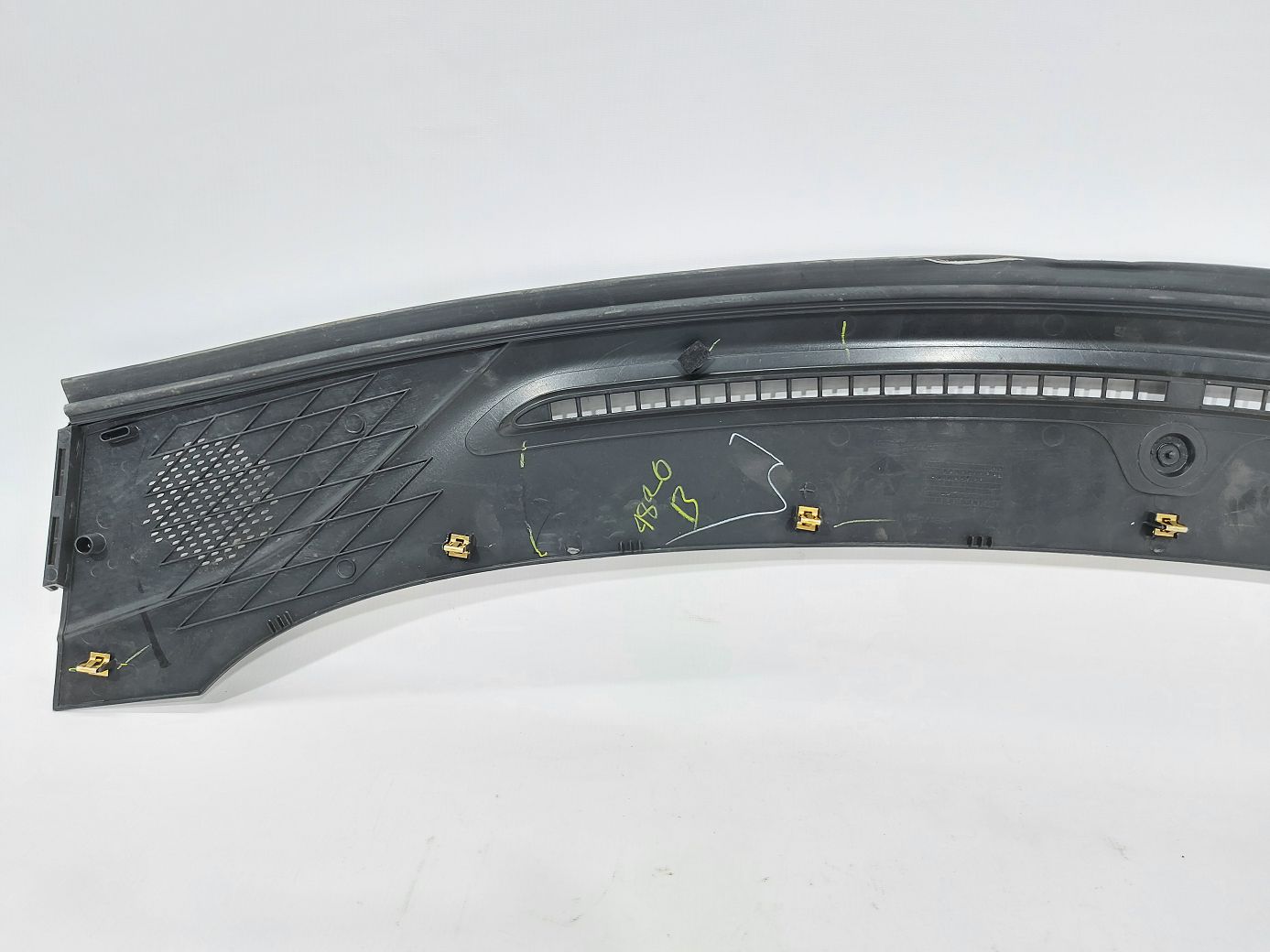 Journey Накладка воздуховода торпеды Dodge Journey 2011-2013 1SK31DX9AC Dodge Journey 6 Journey Накладка воздуховода торпеды Dodge Journey 2011-2013 1SK31DX9AC Dodge Journey 6