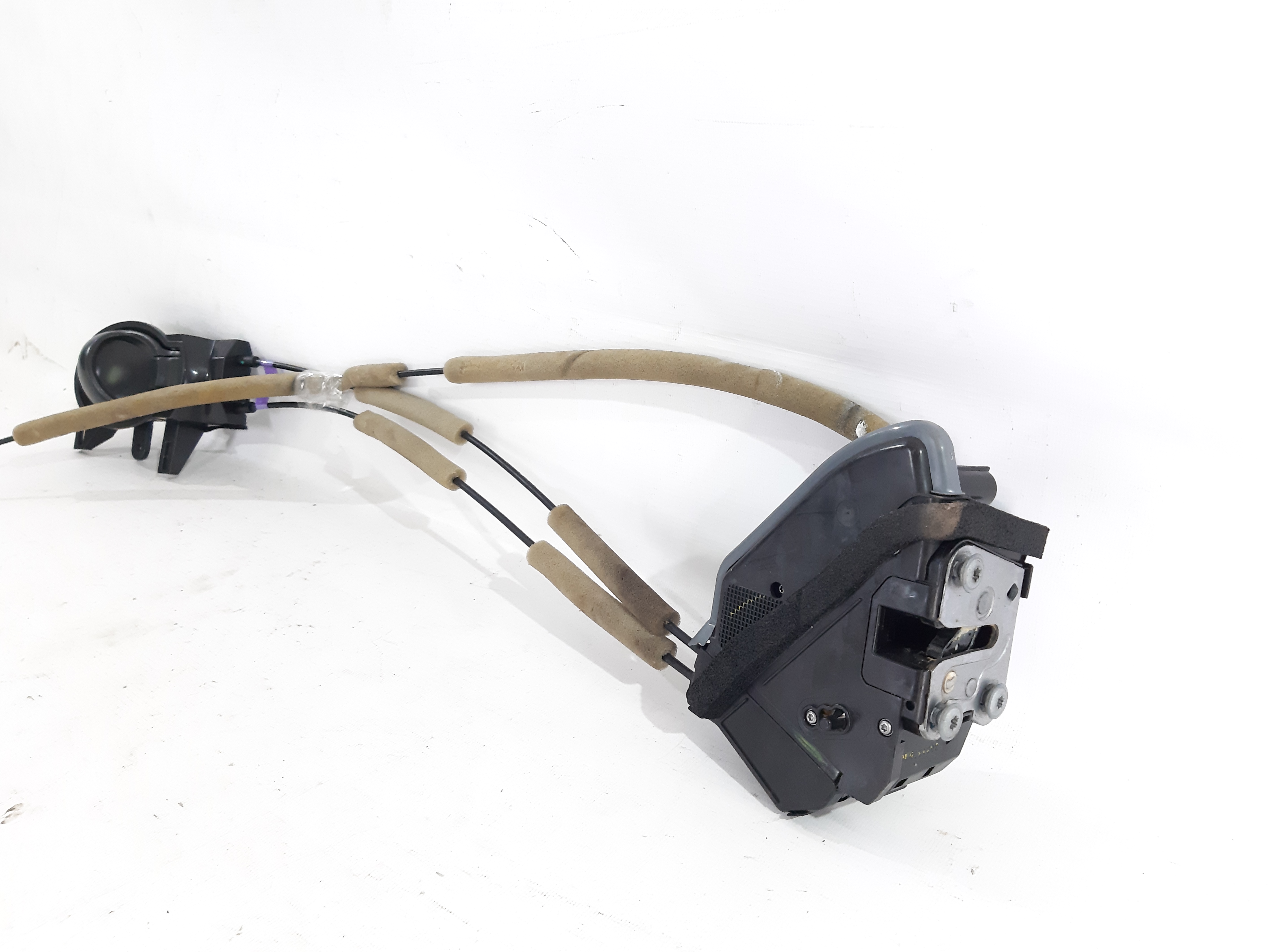 Versa note Замок дверей задньої правої Nissan Versa Note 2014-2019 825009KT0A Nissan Versa Note 2 Versa note Замок дверей задньої правої Nissan Versa Note 2014-2019 825009KT0A Nissan Versa Note 2