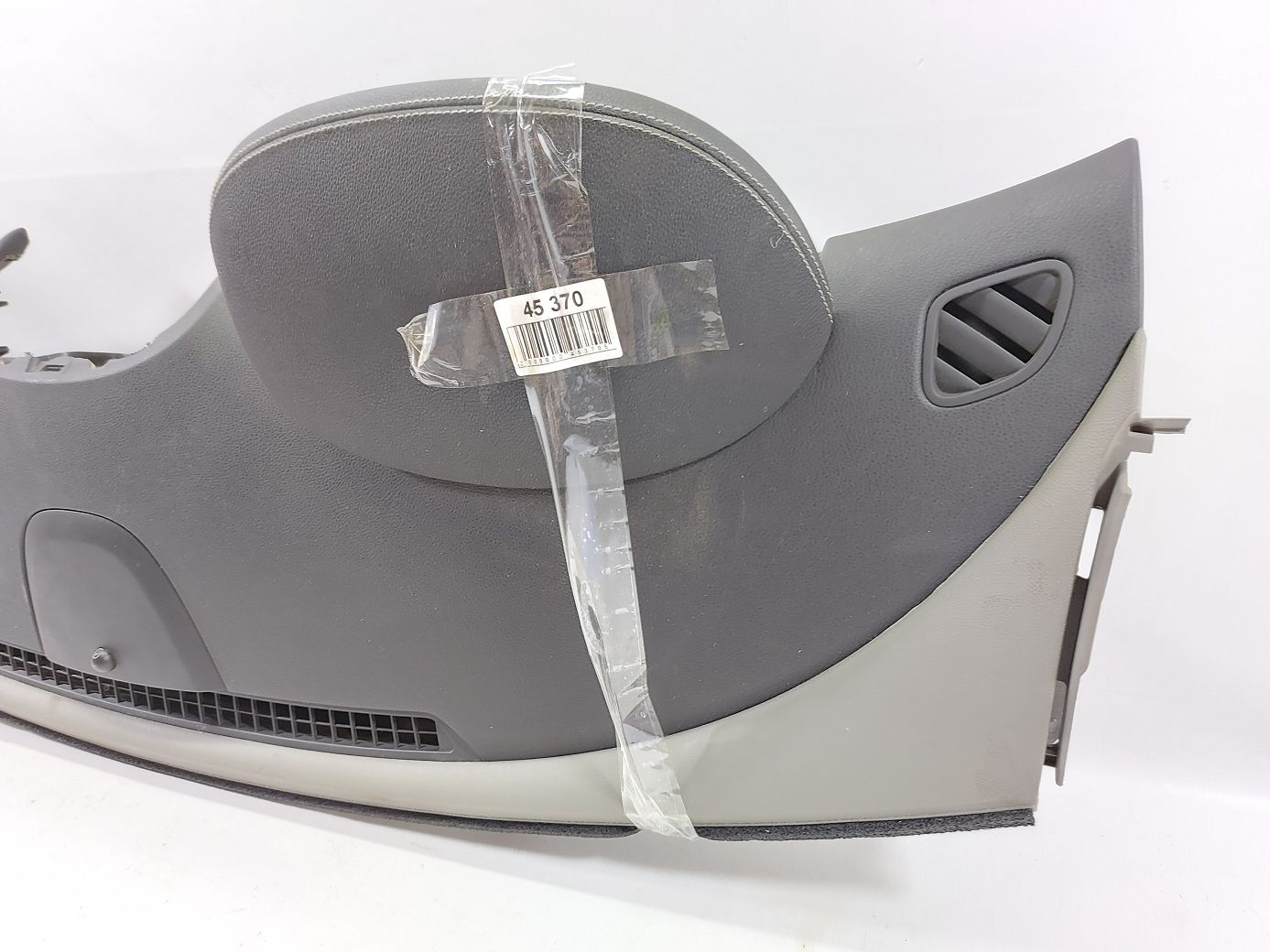 Malibu Торпеда Chevrolet Malibu 2013-2015 23297321 Chevrolet Malibu 3 Malibu Торпеда Chevrolet Malibu 2013-2015 23297321 Chevrolet Malibu 3