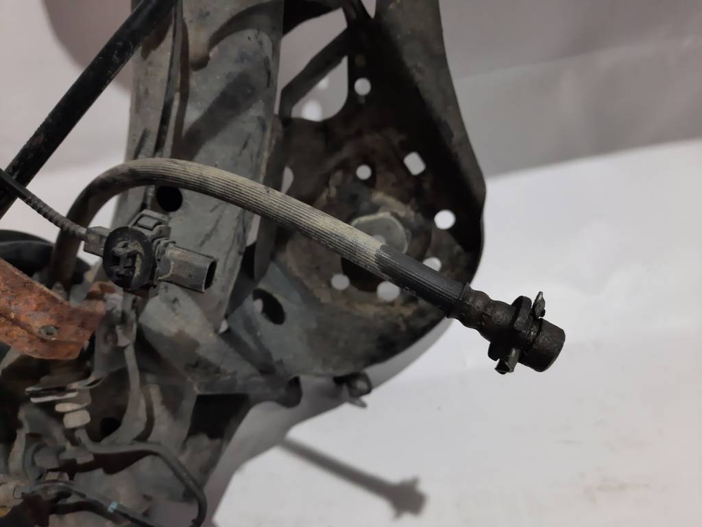 Insight Задня балка Honda Insight 2010 42100TM8A03 Honda Insight 25